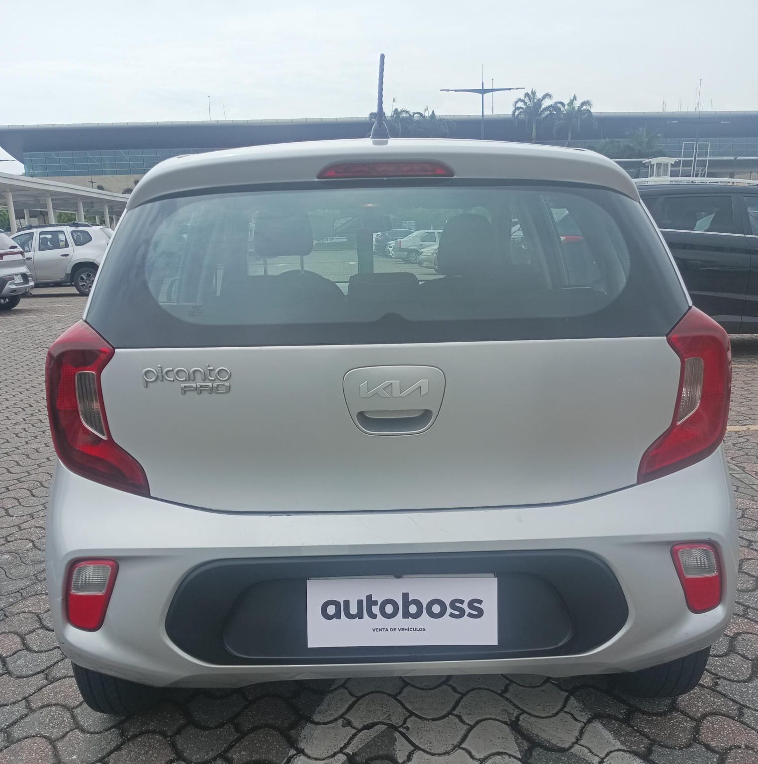 2023 KIA PICANTO LX AC (Código A119)