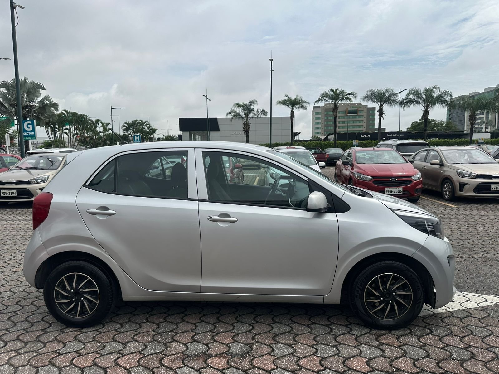 2023 KIA PICANTO LX AC (Código A123)