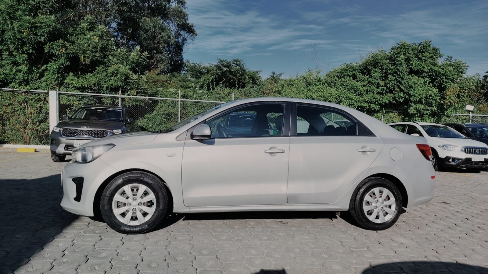 2022 KIA SOLUTO XCITE AC (Código B103)