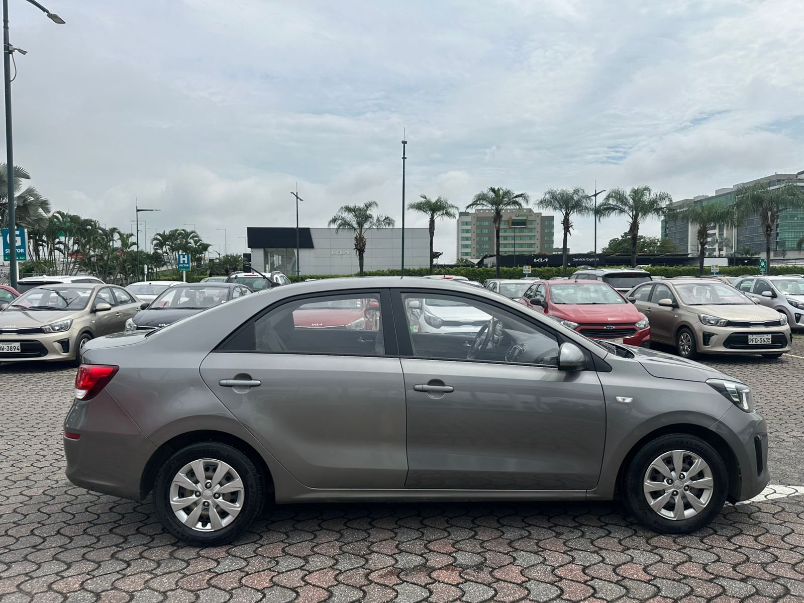 2023 KIA SOLUTO XCITE AC (Código B106)