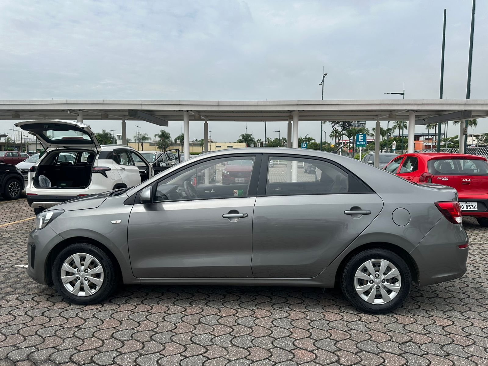 2023 KIA SOLUTO XCITE AC (Código B106)