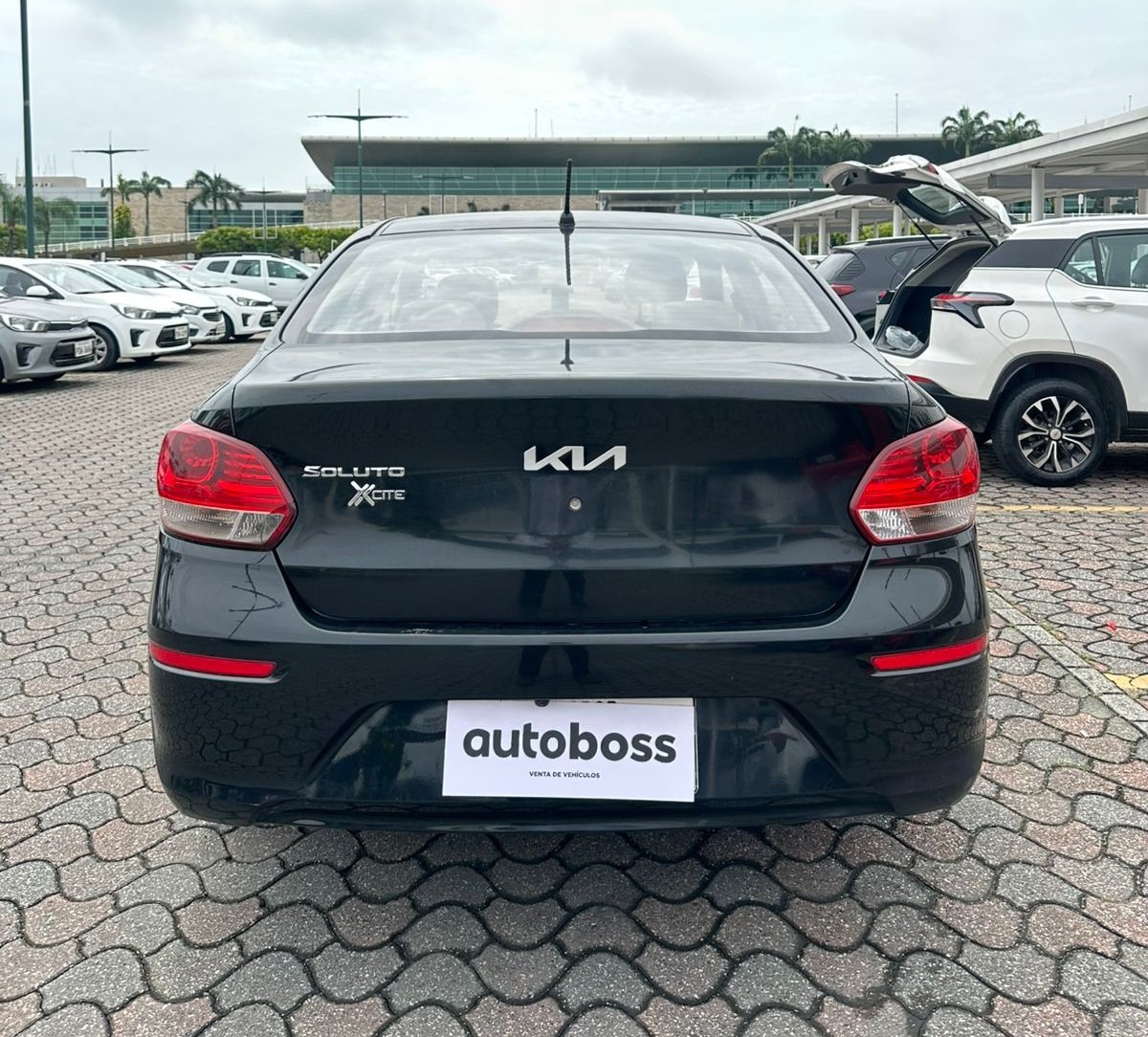 2023 KIA SOLUTO XCITE AC (Código B117)