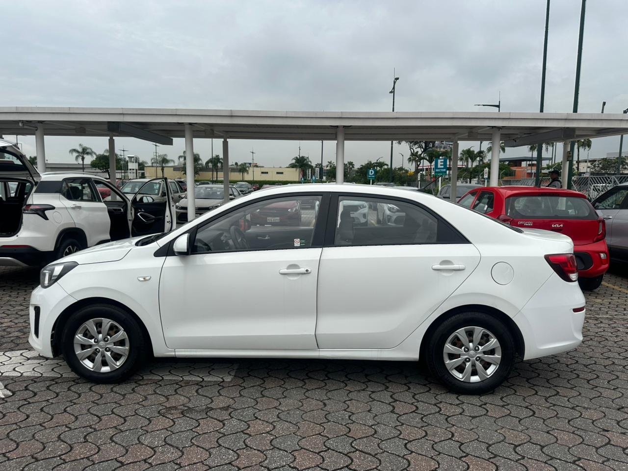 2023 KIA SOLUTO XCITE AC (Código B113)