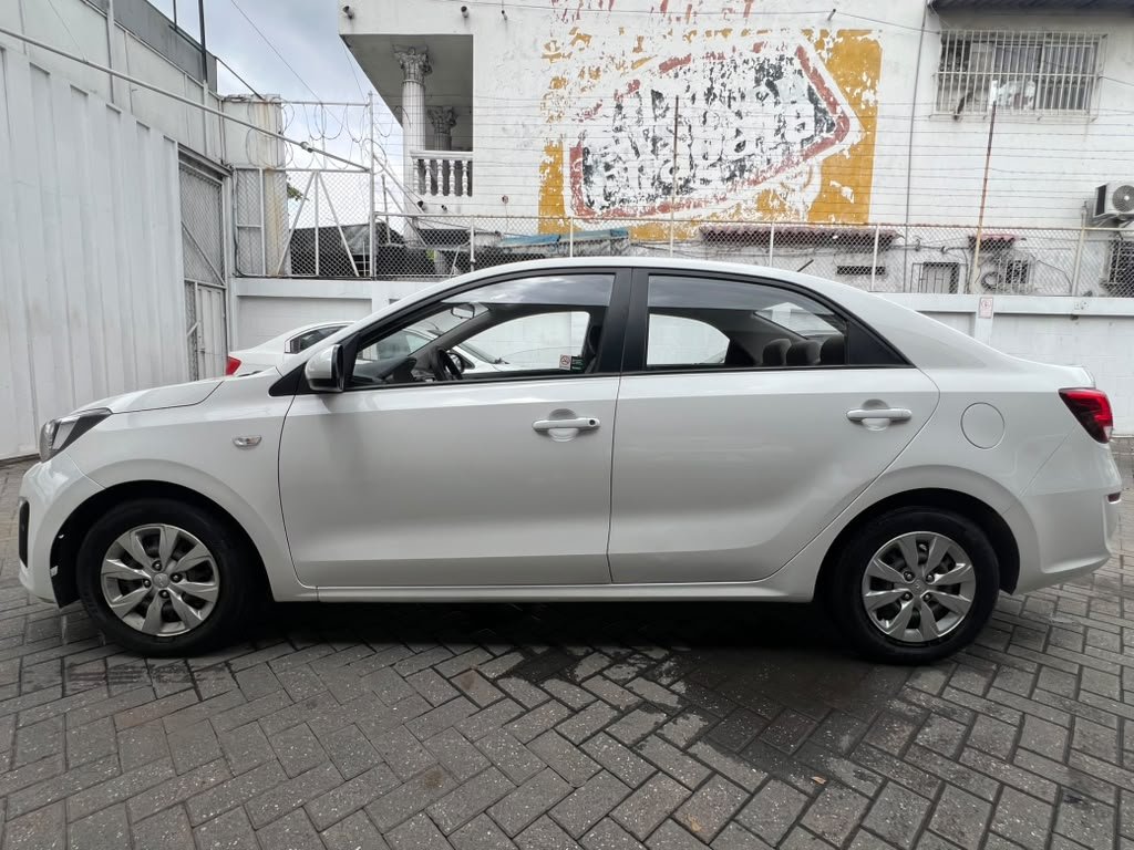 2023 KIA SOLUTO XCITE AC (Código B128)