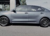 2021 KIA RIO LX AC (Código C32)