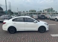 2021 KIA RIO LX AC (Código C36)