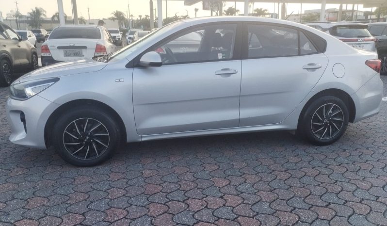 Kia Rio LX AC 2021 (Código:C38) full